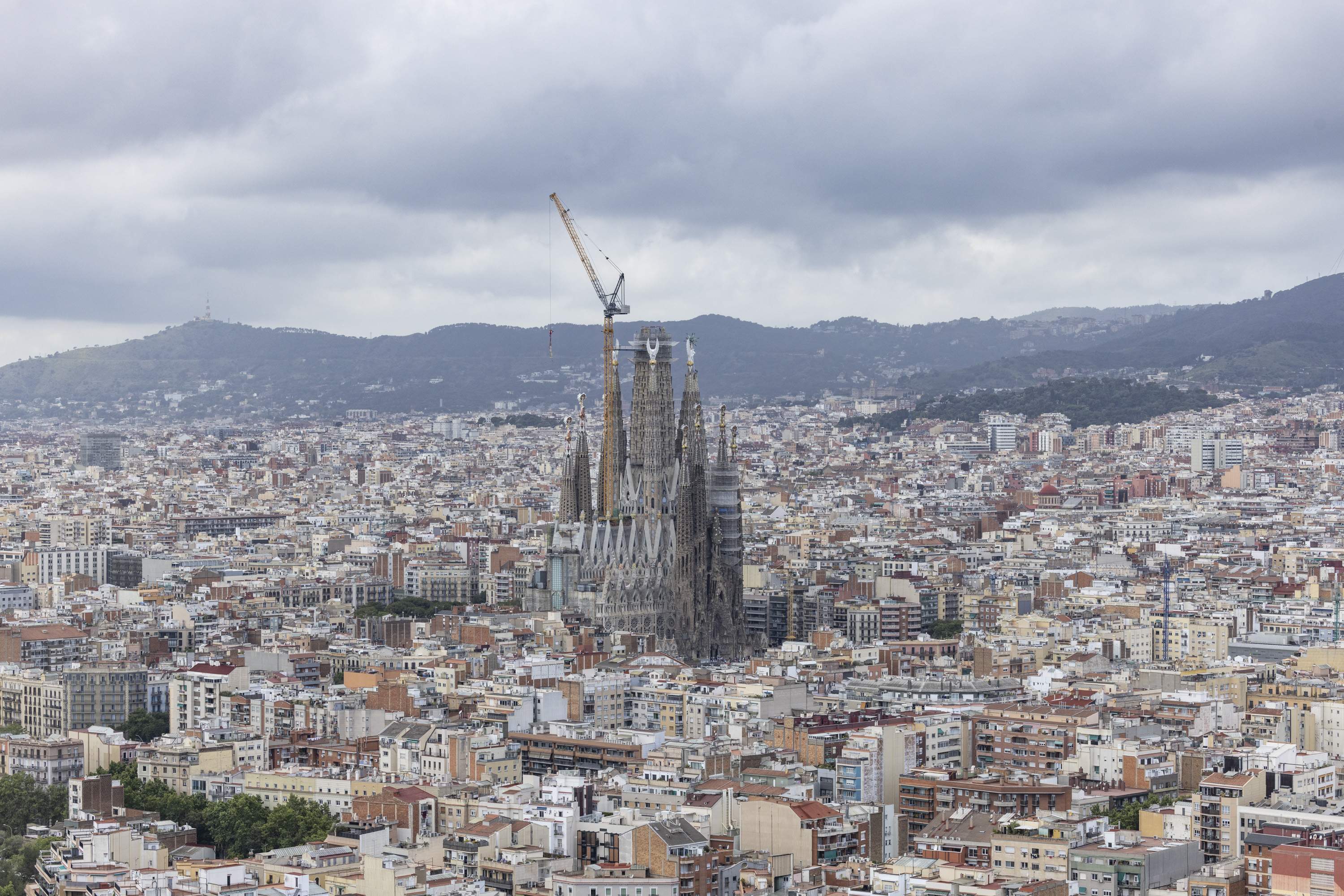 La torre de Jesús ja és la més alta de la Sagrada Família