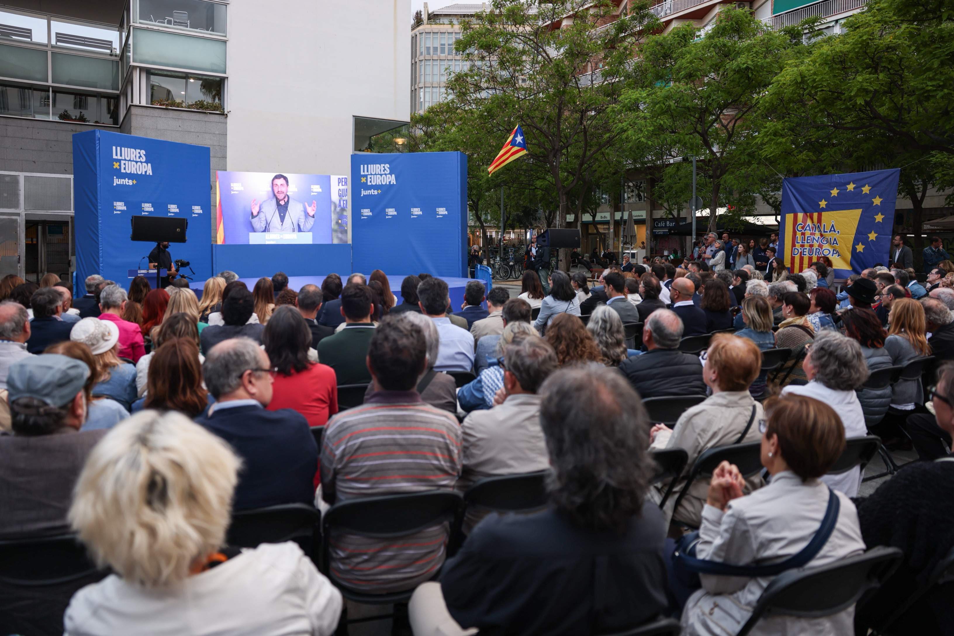 Puigdemont i Comín treuen pit de la feina de l'exili i alerten contra l'espanyolització del 9-J