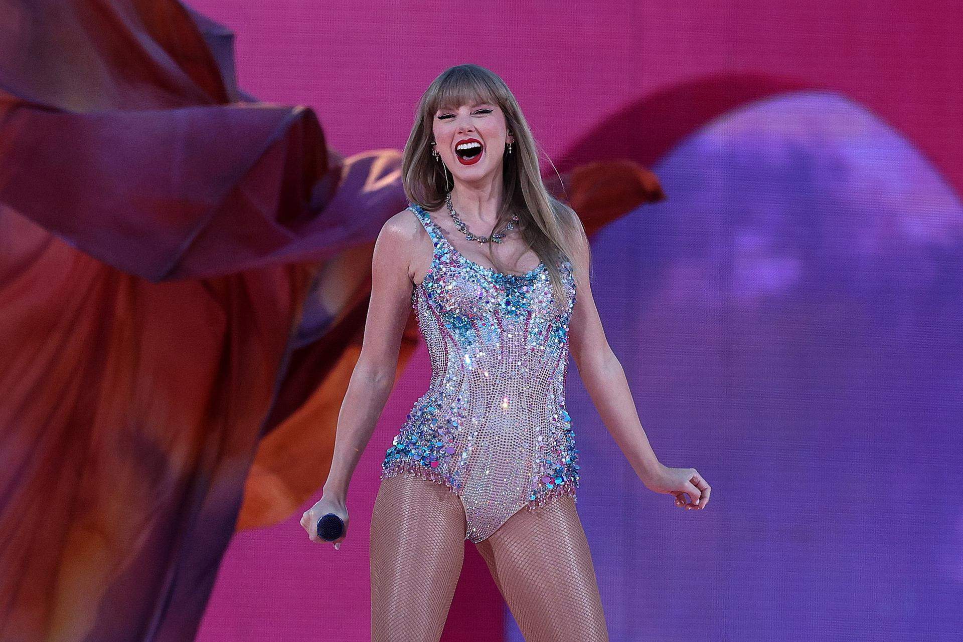 A quina hora comença el concert de Taylor Swift a Madrid i fins quan dura?