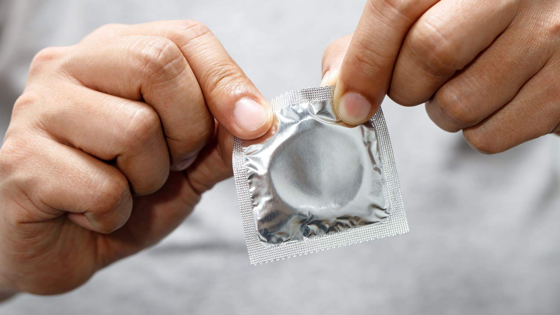El Suprem considera delicte treure's el condó sense permís enmig d'una relació sexual