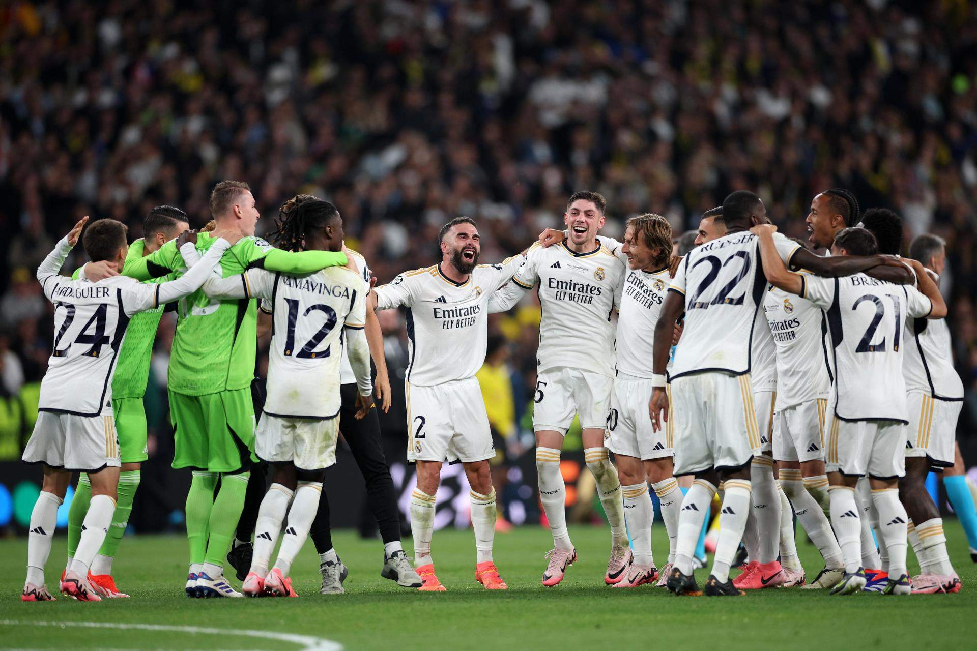 El Real Madrid derriba el muro del Borussia para levantar la decimoquinta Champions League (0-2)