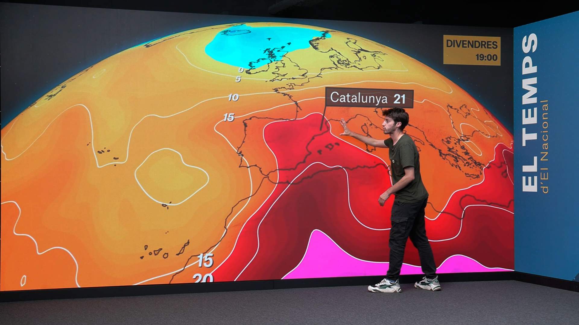 Llega el tiempo y el calor de pleno verano en Catalunya