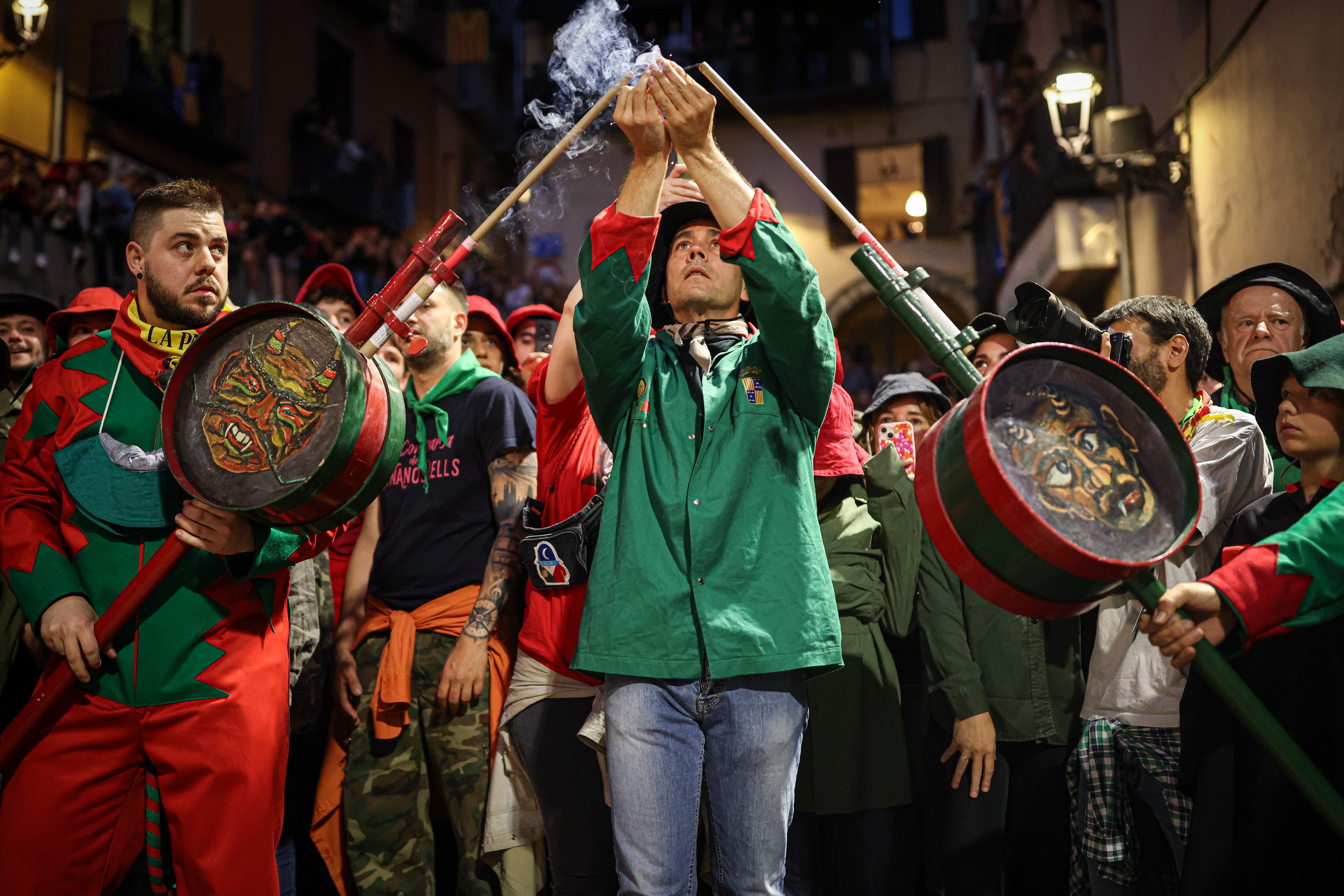 Una Patum Completa multitudinaria pone fin a cinco días de fiesta en Berga