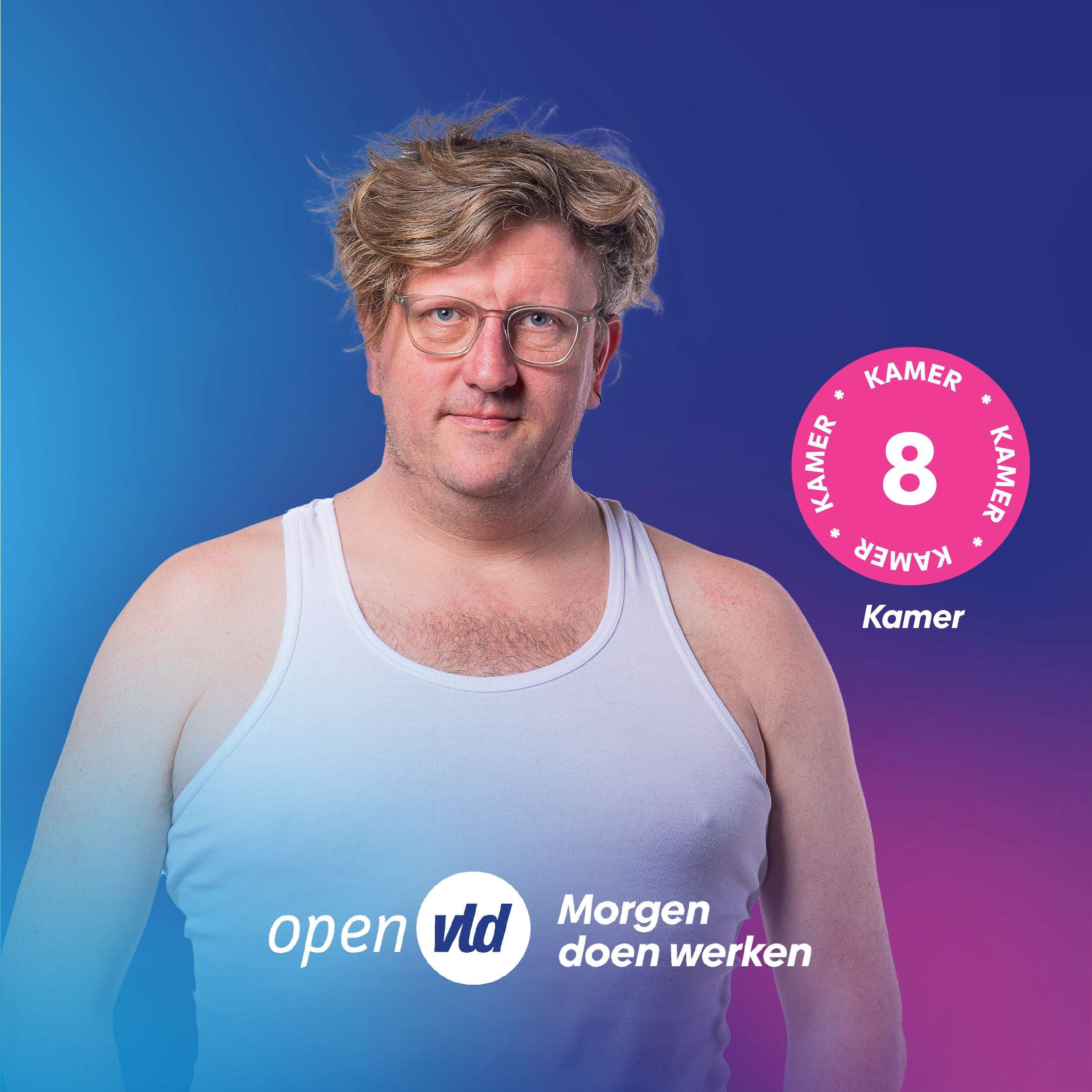 Qui és el candidat belga que surt a les fotos de campanya amb samarreta imperi?