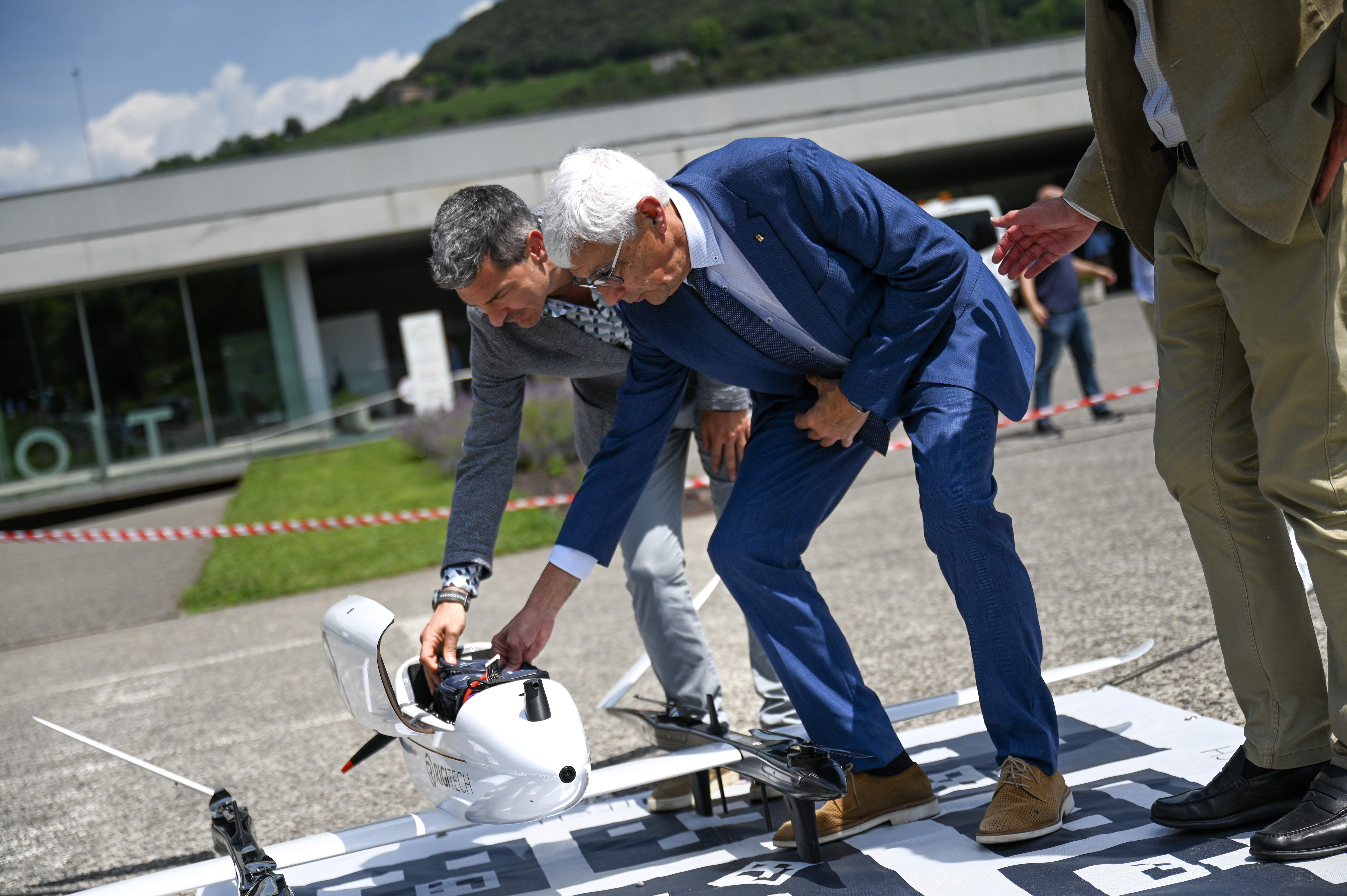 CatSalut utilitzarà drons per traslladar mostres biològiques i material sanitari
