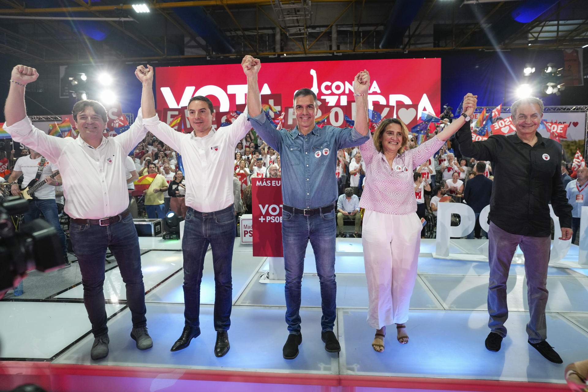 Sánchez cierra la campaña pidiendo vencer a la ultraderecha y al "inframundo de Alvise" como el 23-J