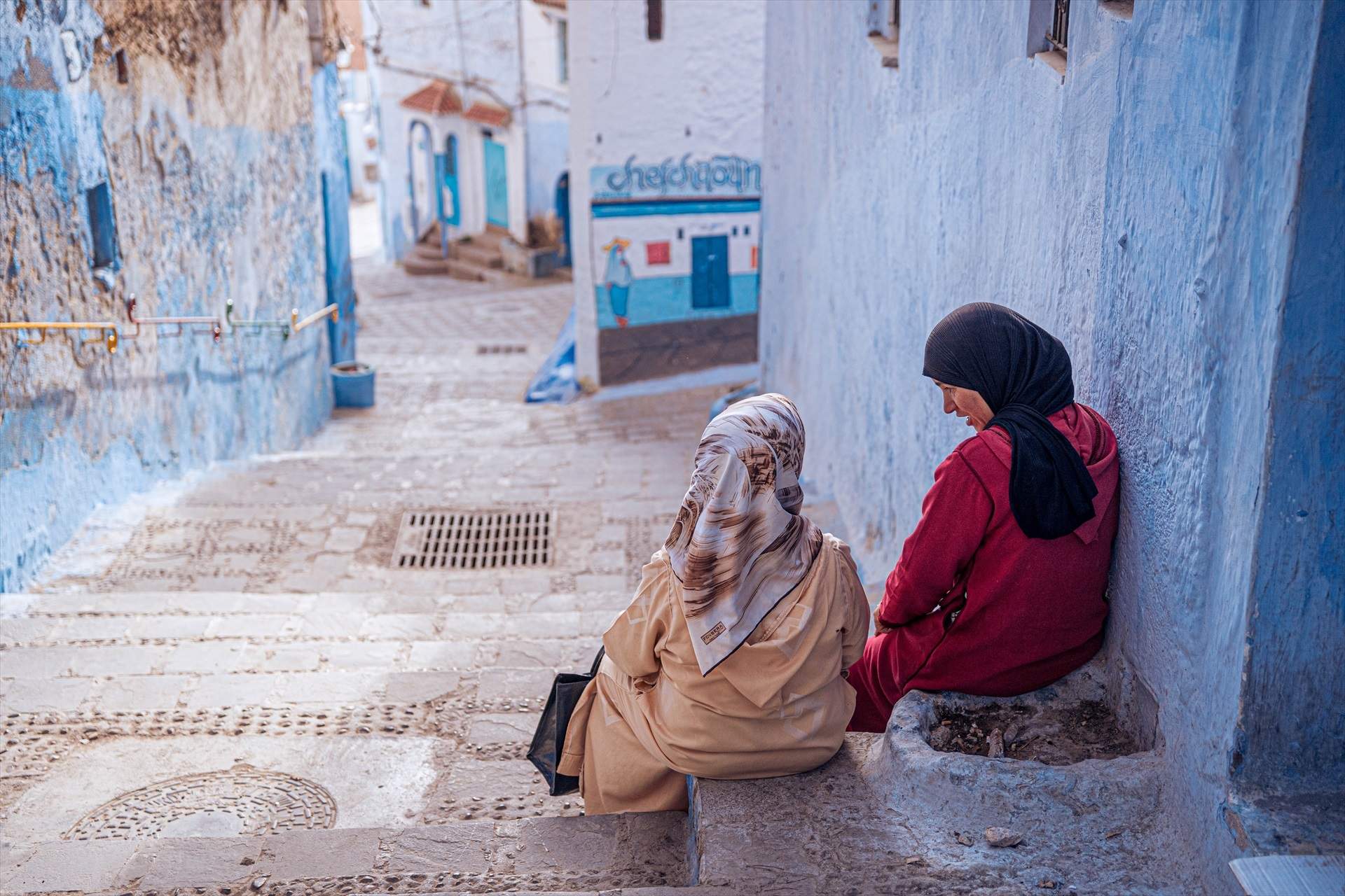 Un 35% dels marroquins es planteja emigrar, i la meitat d'aquests ho faria il·legalment