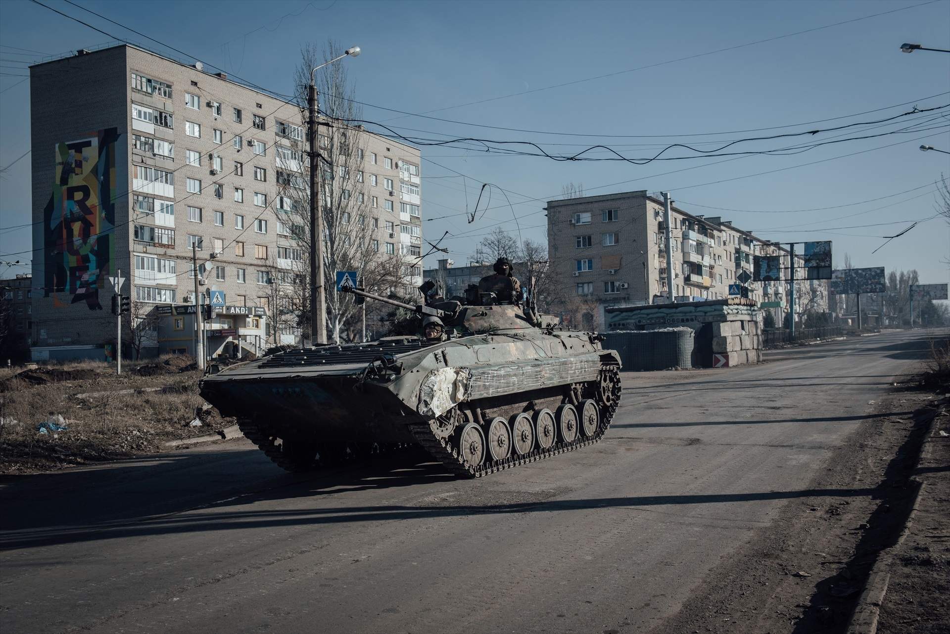 EuropaPress 5105635 january 27 2023 bakhmut donbass ukraine ukrainian tank passes through the