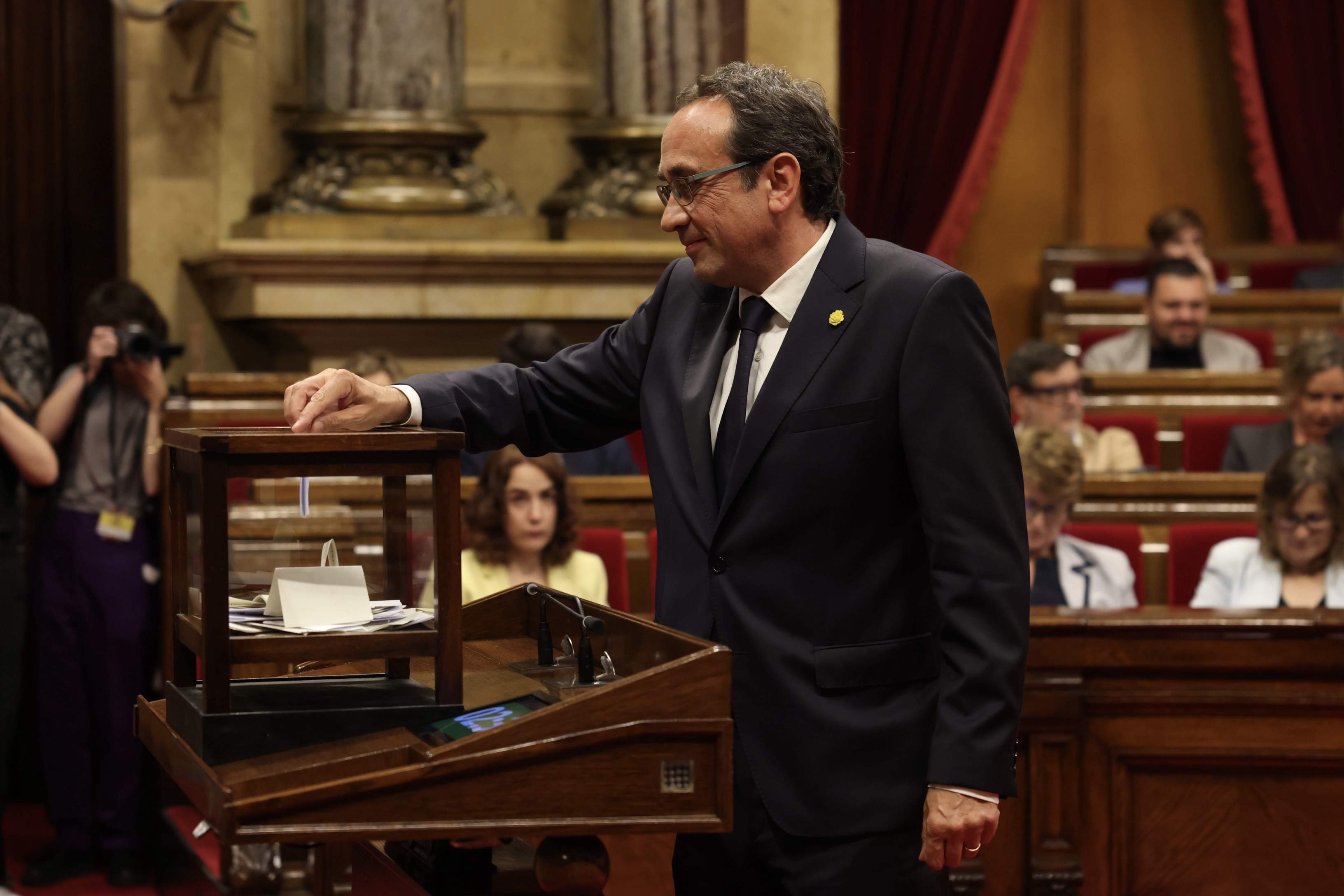 Josep Rull, escogido nuevo presidente del Parlament de Catalunya con los votos de Junts, ERC y la CUP