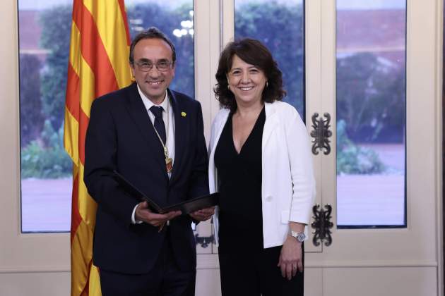 Constitucio Mesa Parlament, Josep Rull i Anna Erra / Montse Giralt