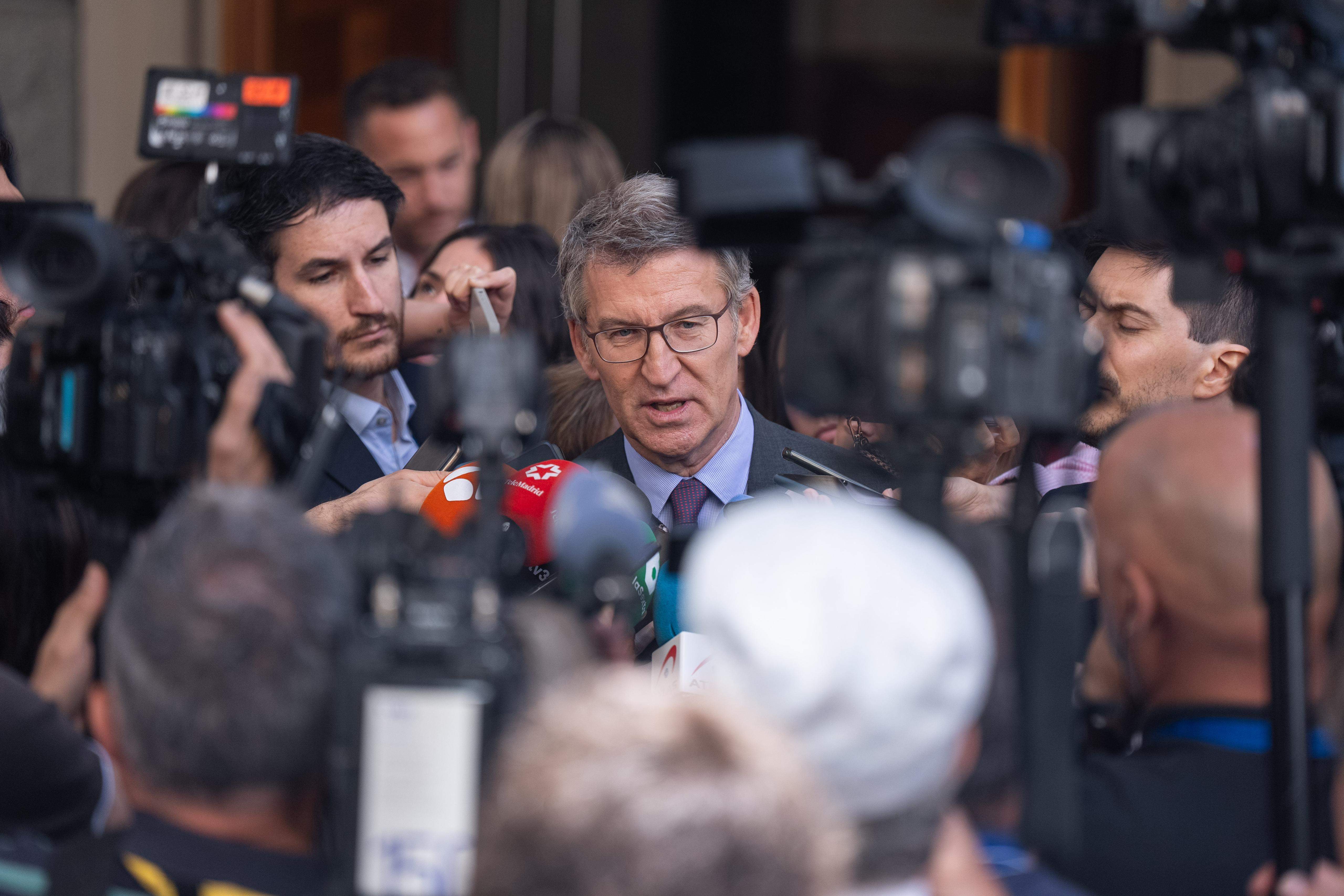 Feijóo sosté que Sánchez és un “perill per a la independència judicial” amb el seu pla per al CGPJ