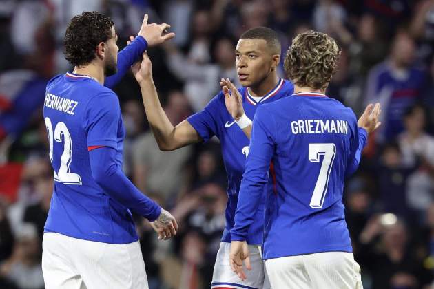 Kylian Mbappé Antoine Griezmann Francia / Foto: EFE - Christopher Neundorf