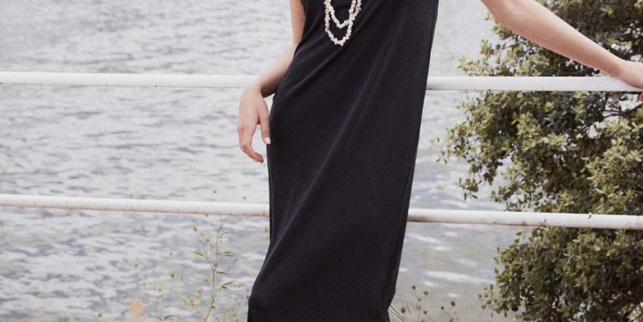 En elegant color negre.