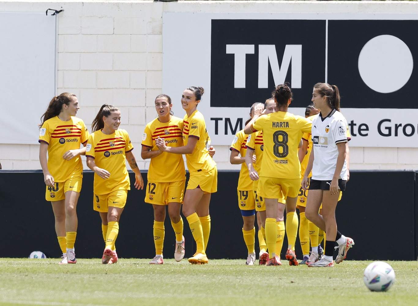 El Barça femenino se despide de la temporada perfecta con una victoria final en Valencia (0-3)