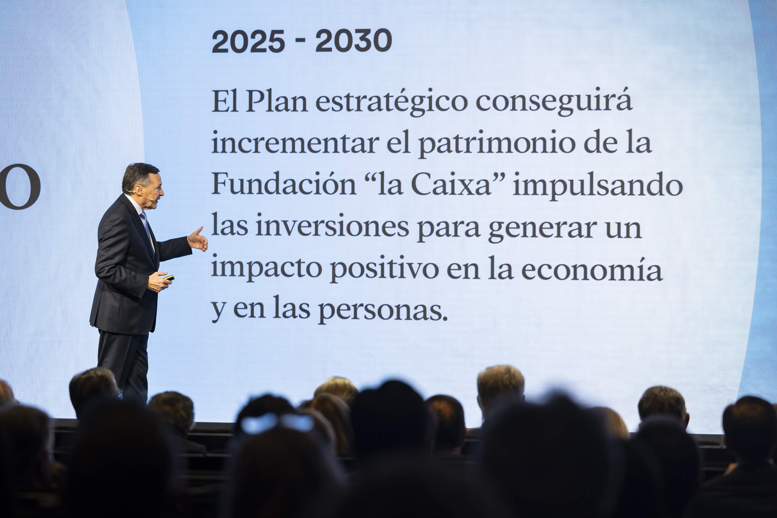 Presentació plà estratègic CriteriaCaixa 2025 203020