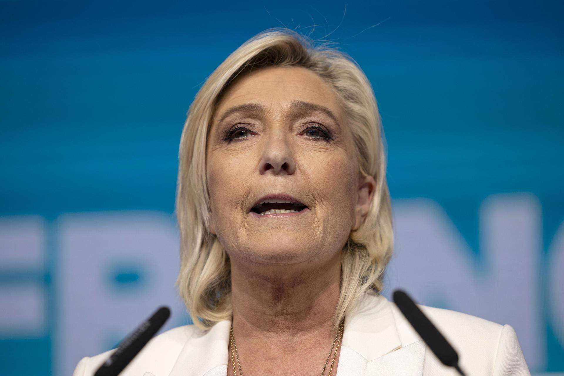 El partido de Le Pen asegura que privatizará la televisión pública francesa, si gana las elecciones