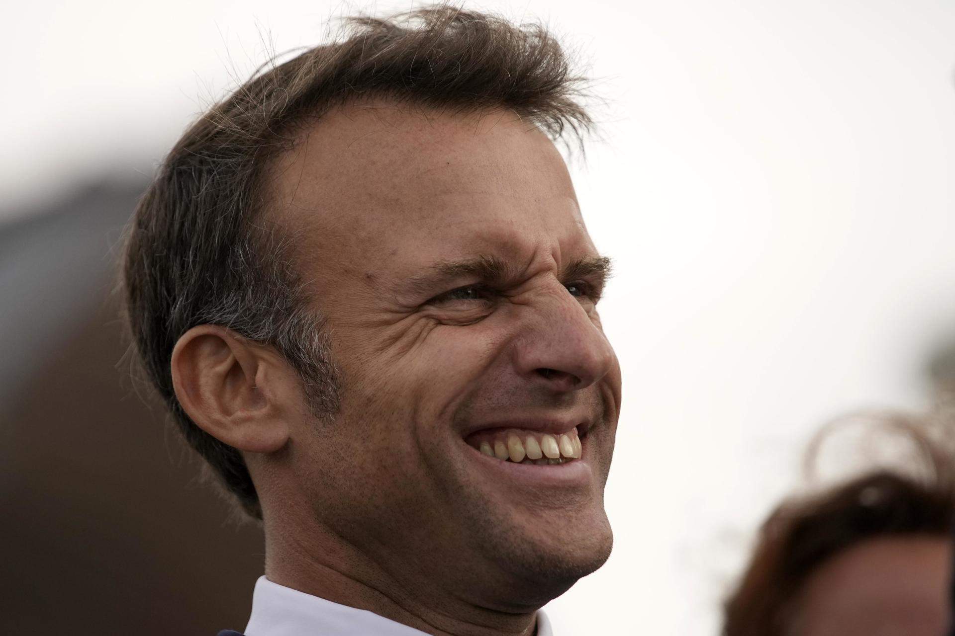 Los franceses piensan que Macron es culpable del caos político que vive Francia