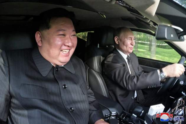 putin kim efe (5)