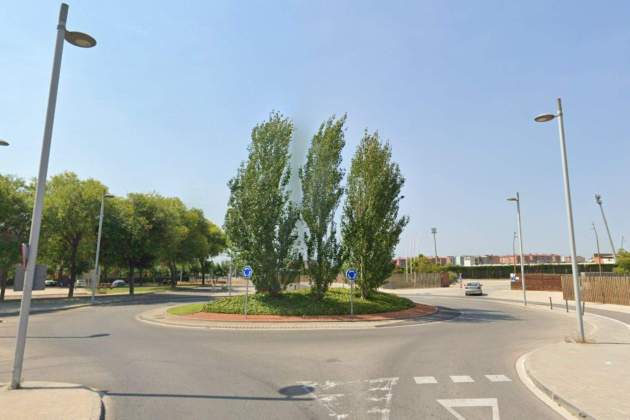 Rotonda del palacio Deportes Catalunya, Tarragona / Google Maps
