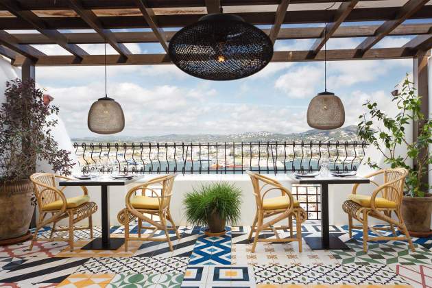 Las vistas únicas desde la terraza del restaurante Corsario / Foto: Cedida