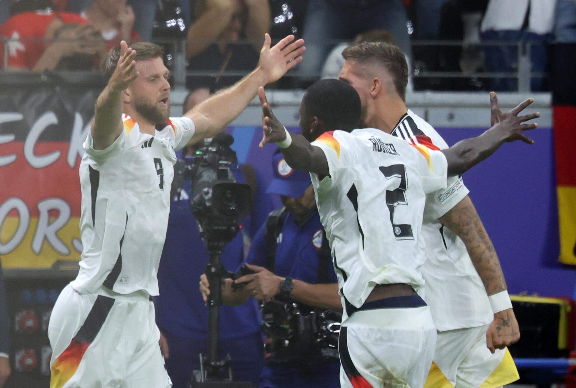 Alemania salva un empate a última hora ante Suiza y cumple los pronósticos (1-1)