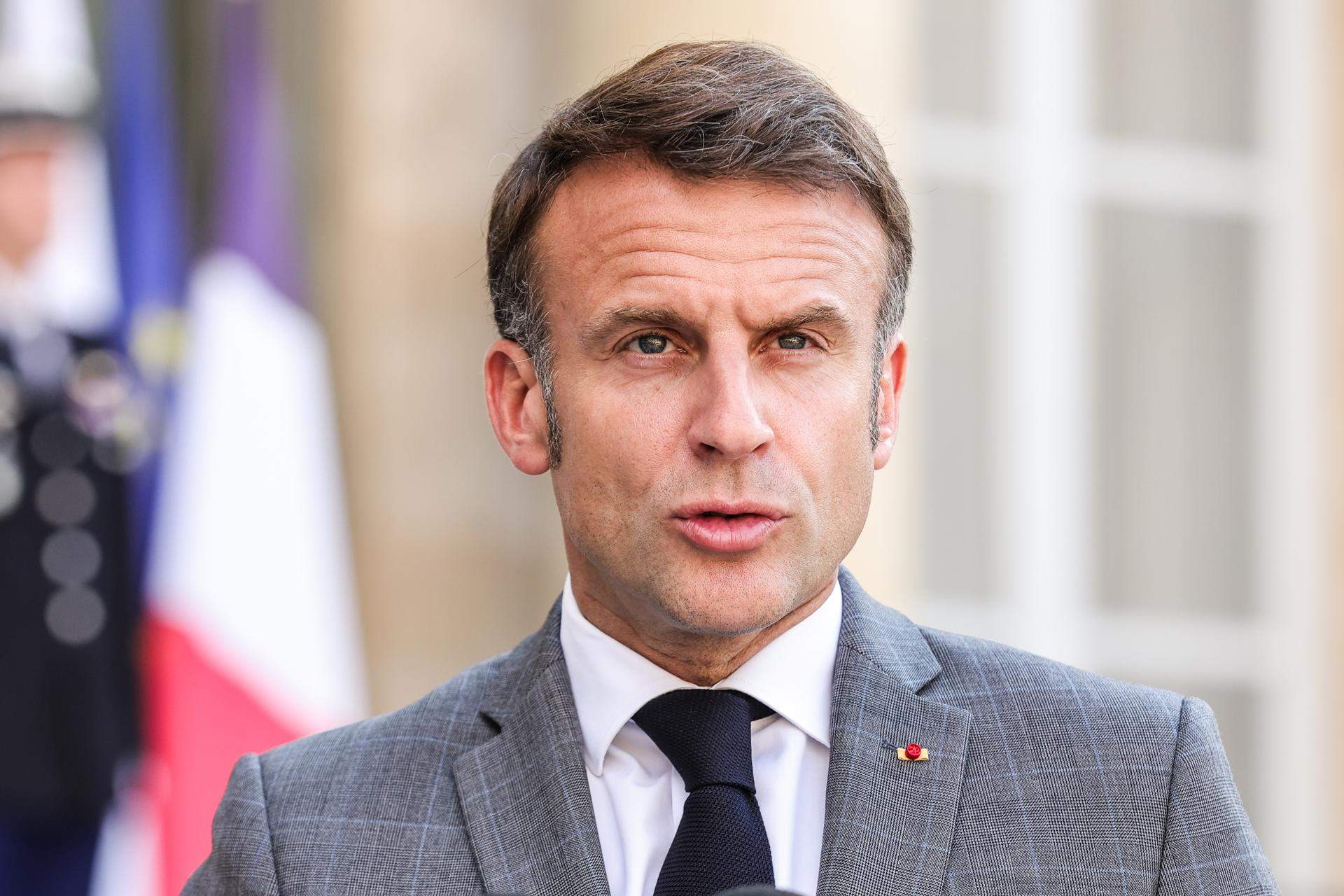 Emmanuel Macron avisa de que una victoria de la extrema derecha o izquierda "provocará una guerra civil"