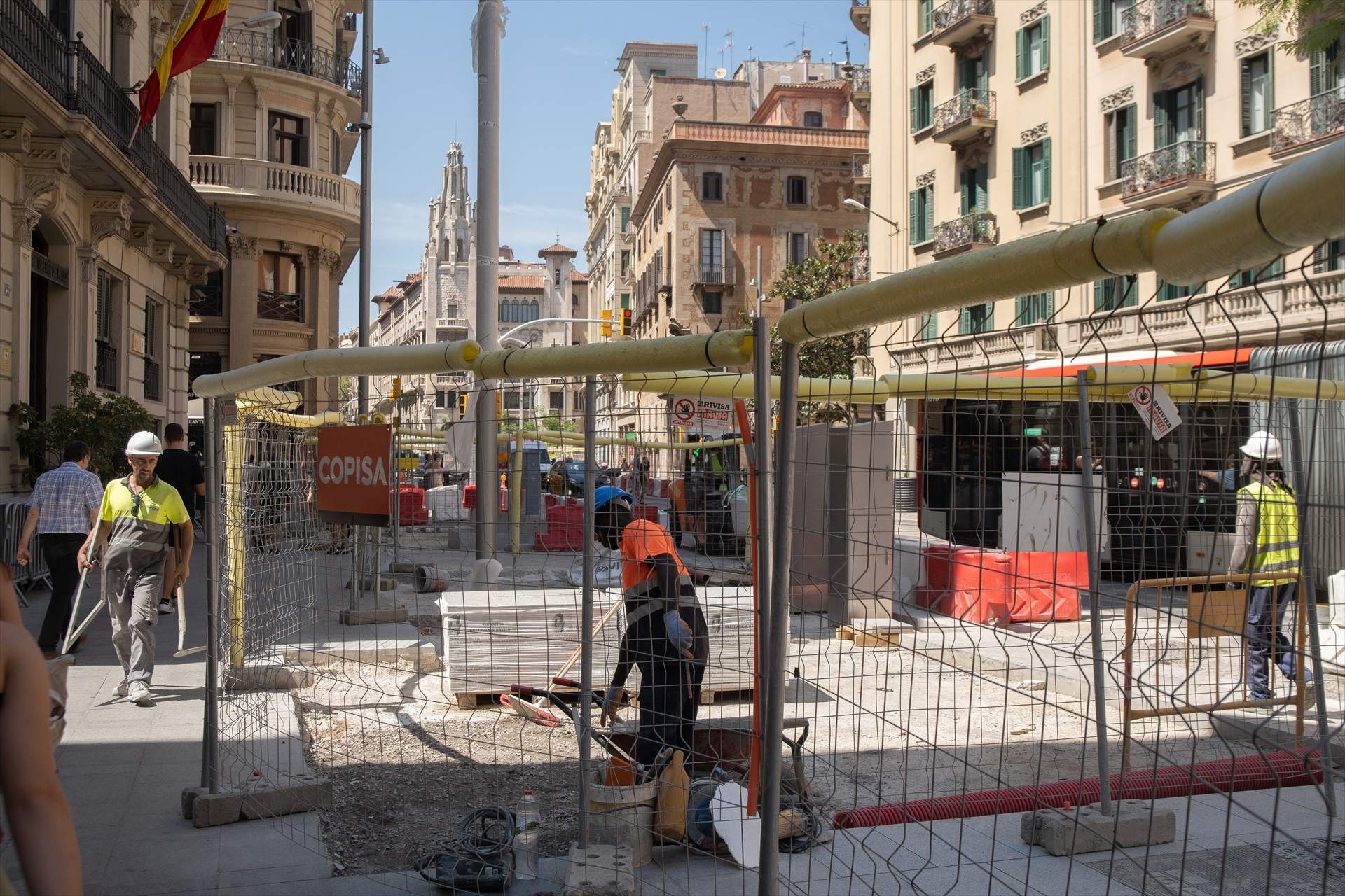 La justicia tumba la reforma de la Via Laietana de Barcelona: las obras son ilegales
