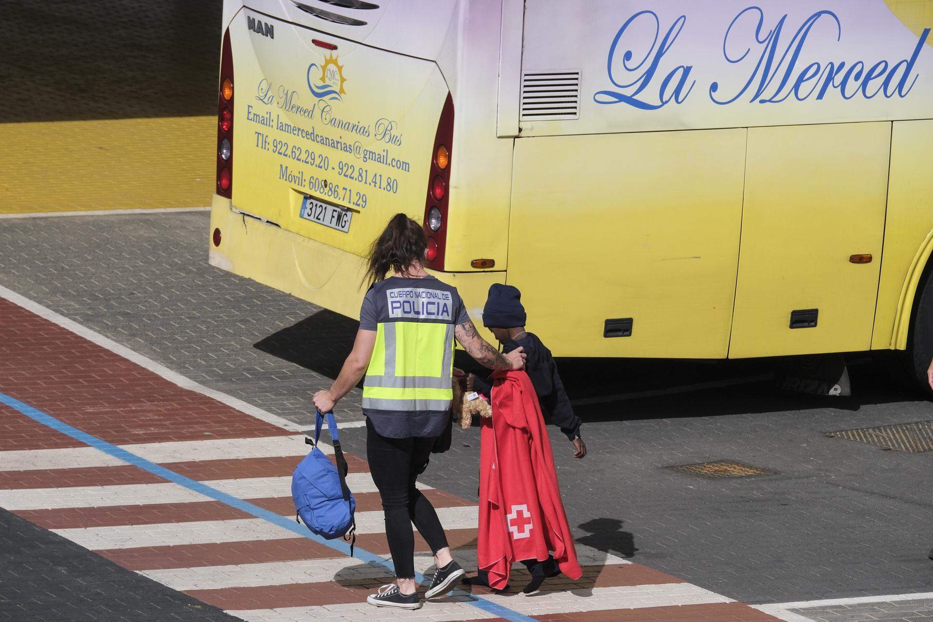 El Govern también rechaza la propuesta española de reparto de menores migrados