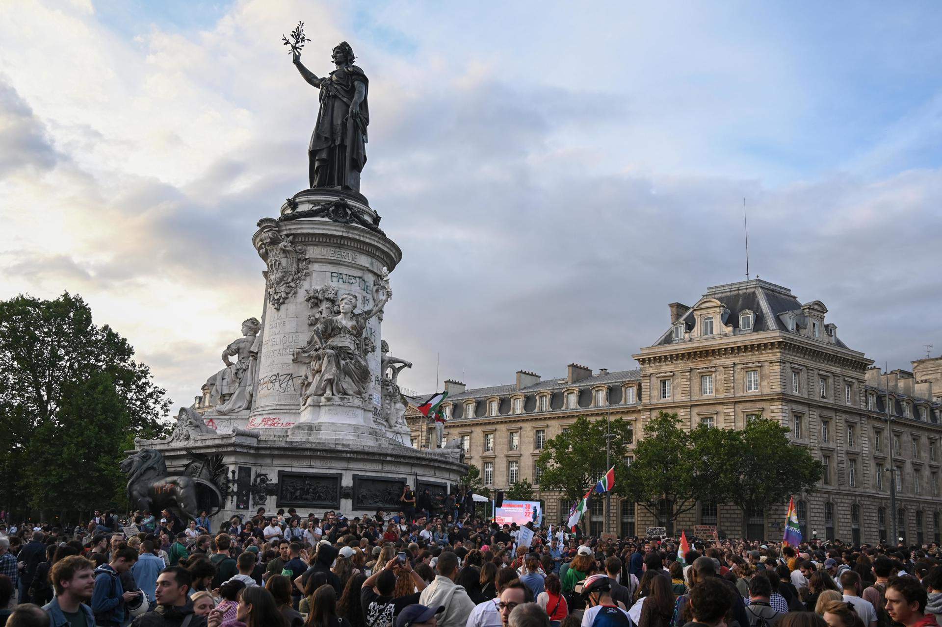 Protestas en Francia después de la victoria de la extrema derecha en la primera vuelta de las elecciones