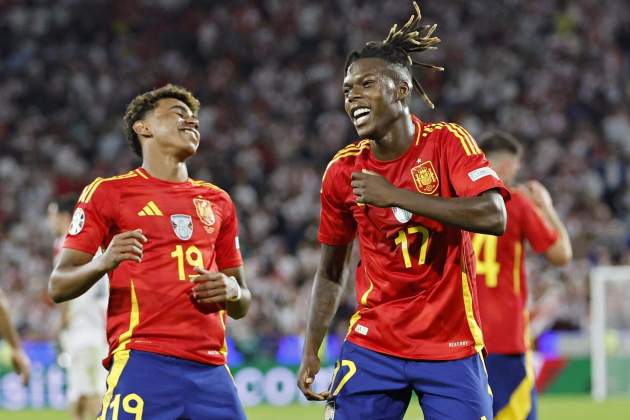 Lamine Yamal y Nico Williams celebran un gol en la Eurocopa con España / Foto: EFE