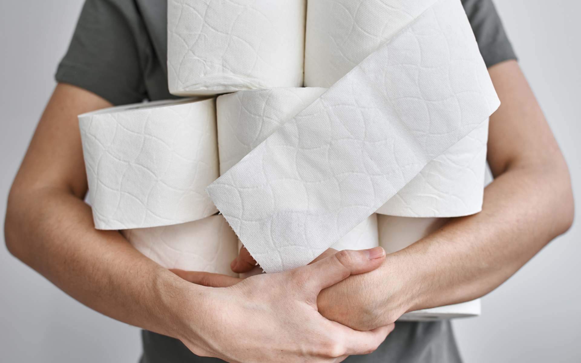 Deja de limpiarte con papel higiénico: esto recomiendan los expertos