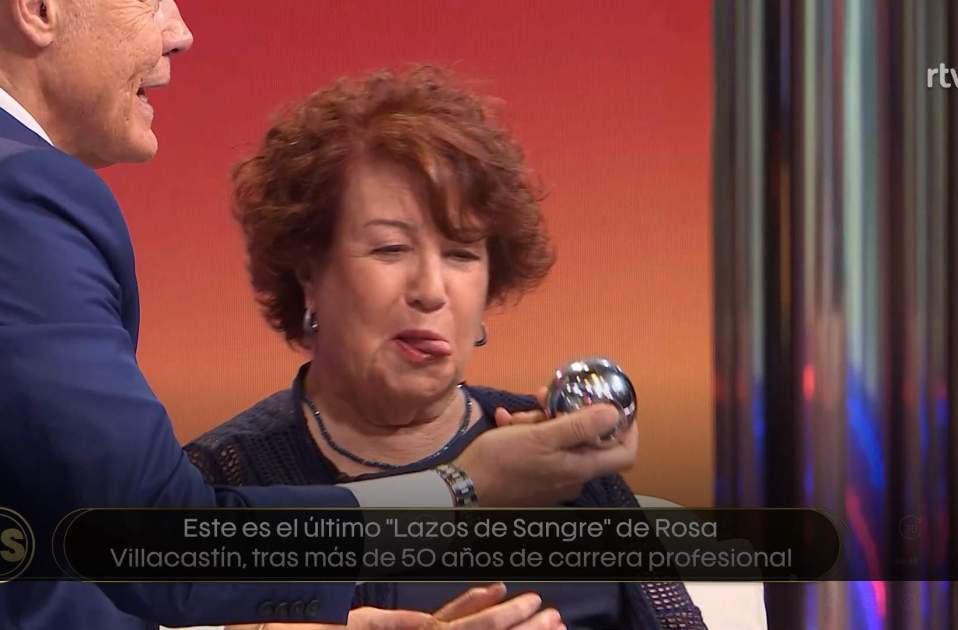 Rosa Villacastín rep boles de petanca, TVE