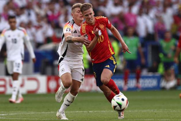 Kroos falta Dani Olmo / Foto: EFE