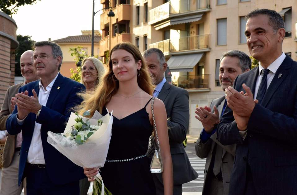 Carmen Thyssen cono lo enramo de floras a los 18, EP