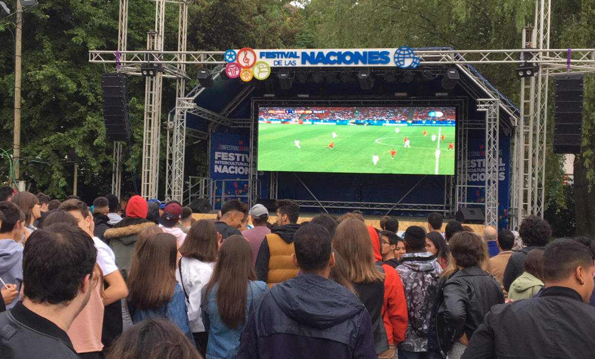 La clasificación de España para semifinales de la Eurocopa dispara la demanda de pantallas LED gigantes