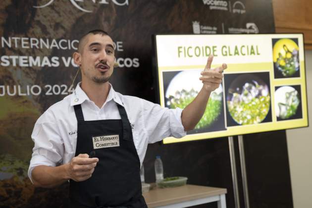 Kike Gallardo biólogo y cocinero de El Herbolairo Comestible / Foto: Worldcanic