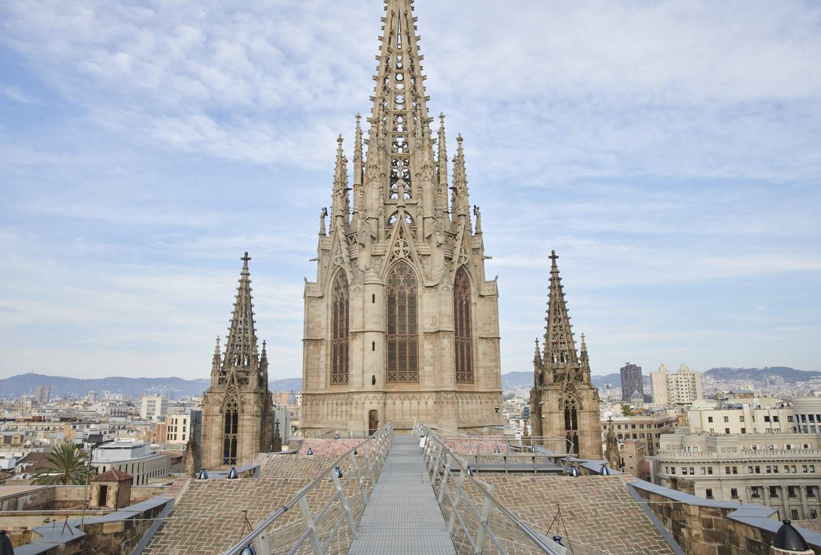 Así es el nuevo mirador panorámico de la catedral de Barcelona