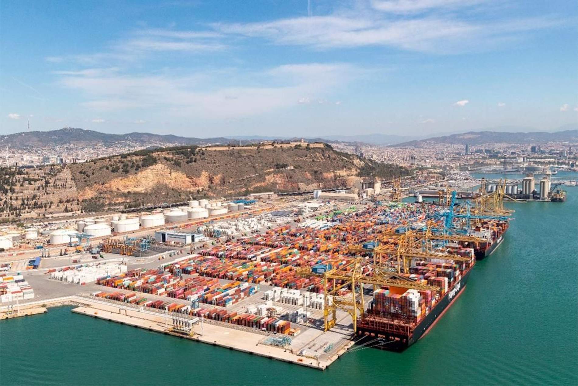 Los Principales Tráficos Del Port De Barcelona Aceleran Su Crecimiento