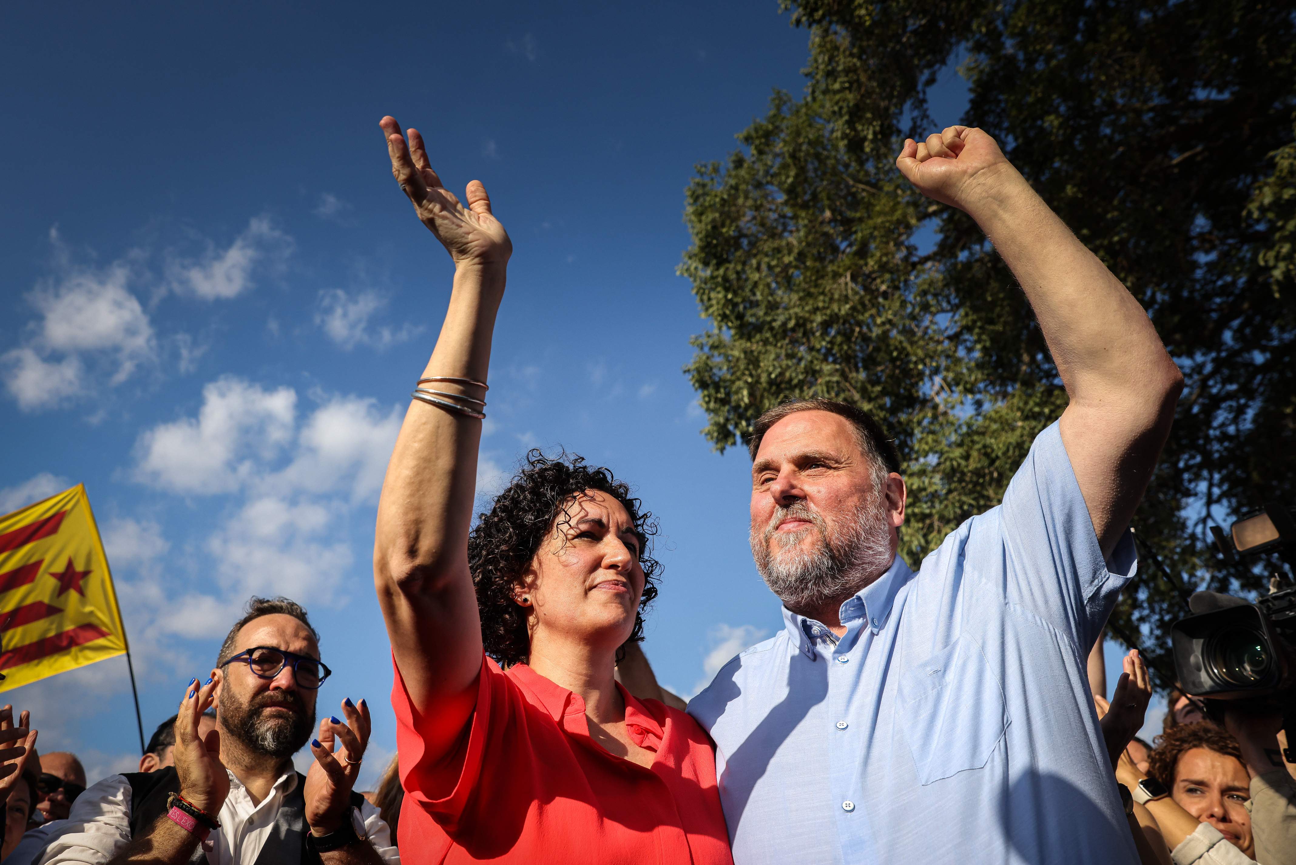 Rovira es desvincula dels cartells dels Maragall i acusa la candidatura de Junqueras de guerra bruta