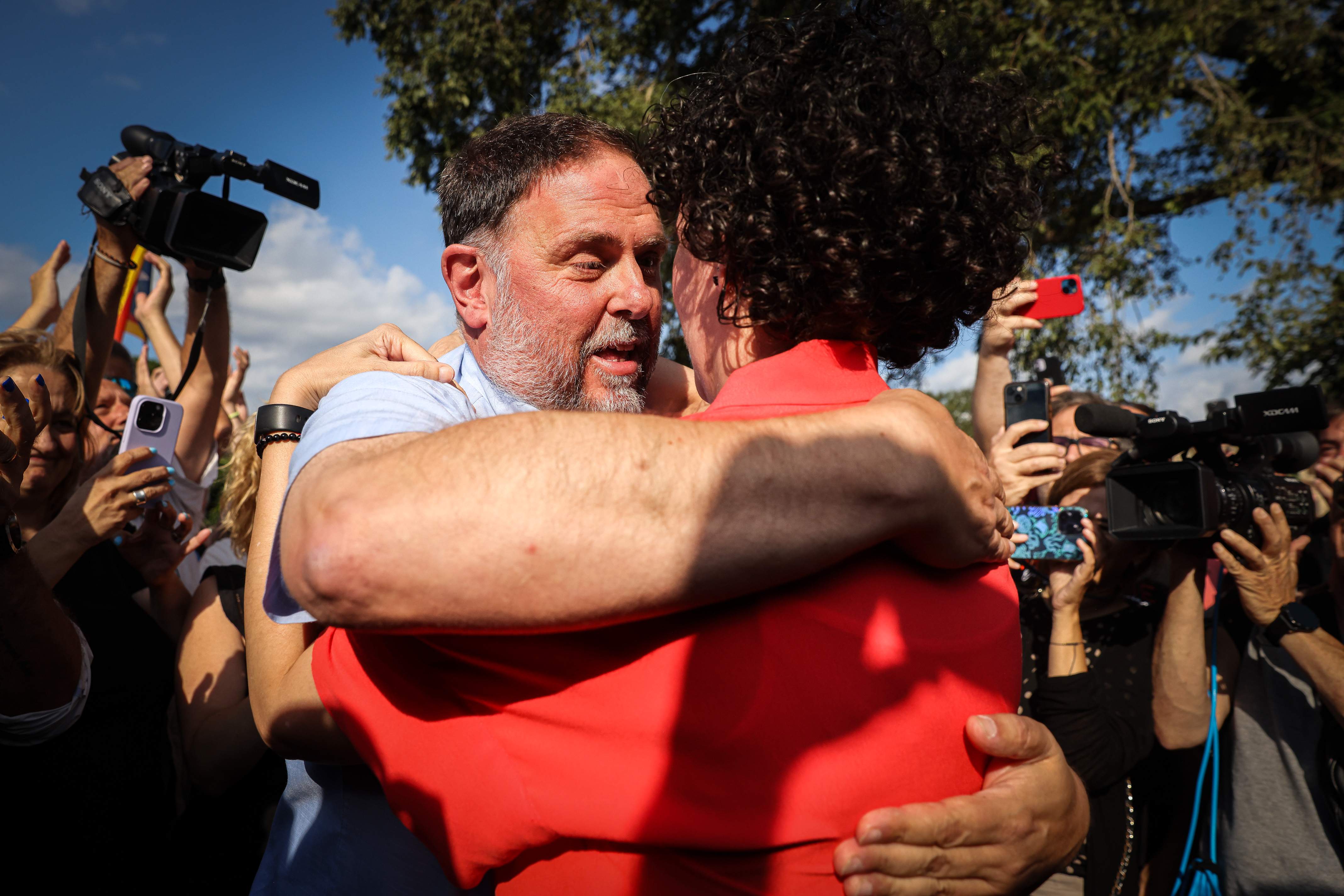 marta rovira y oropéndola junqueras retorno exiliados cantallops foto acn