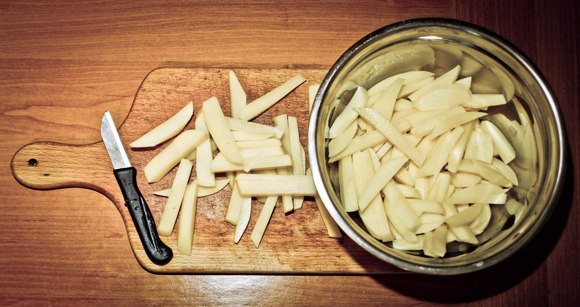 El truc definitiu per fer patates fregides segons un xef Michelin