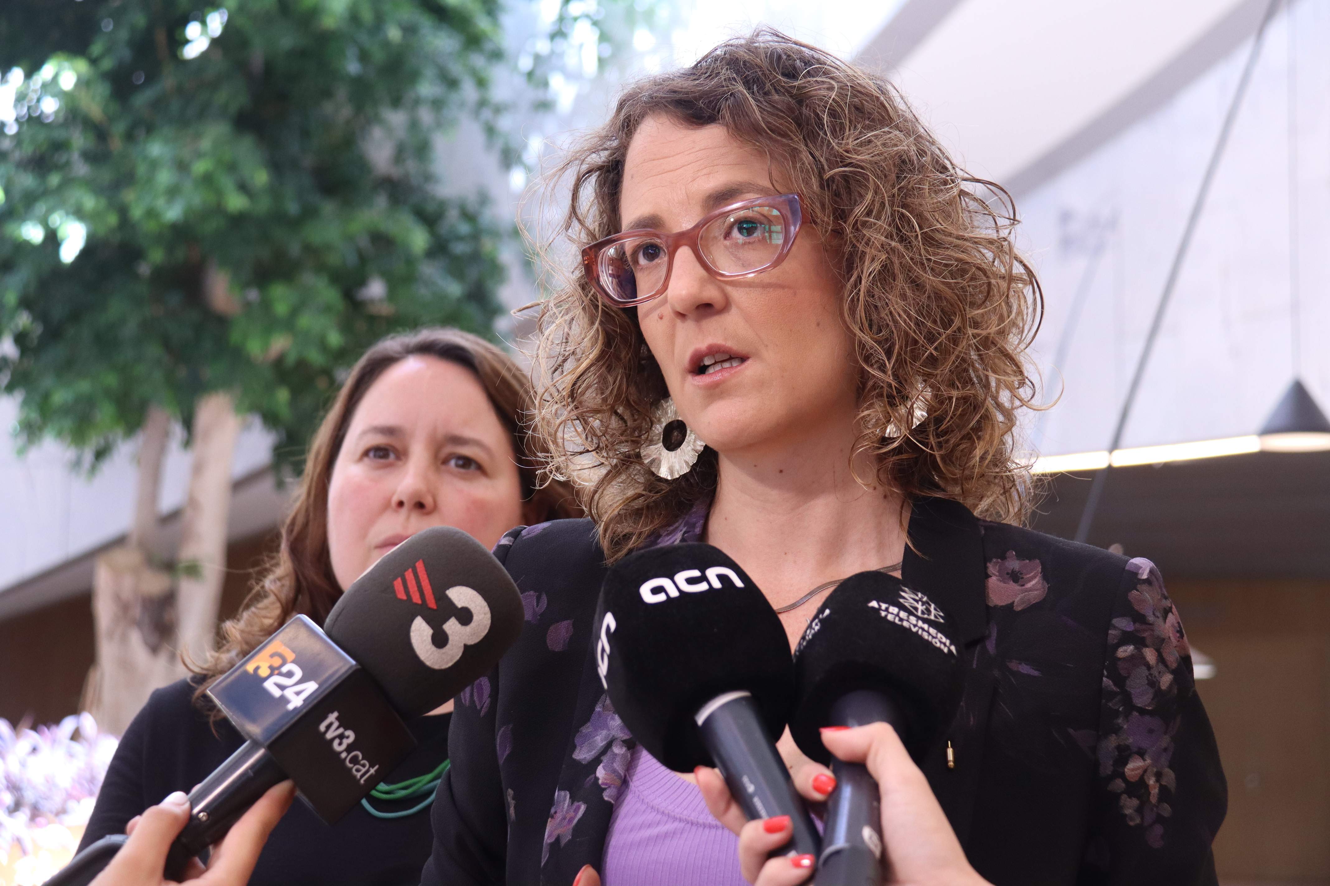 Verge condemna els feminicidis de Sabadell i Salou i demana un "canvi social" per erradicar-los