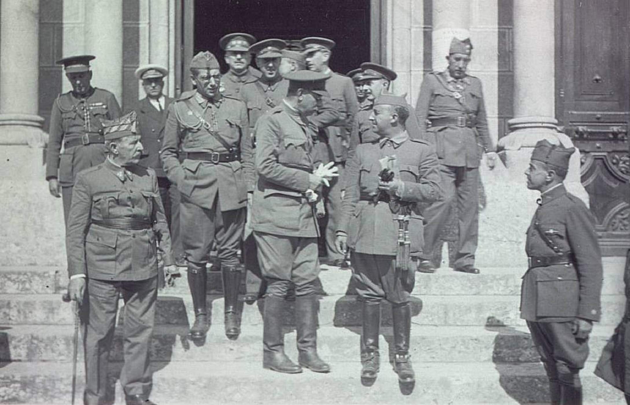Se produce el golpe de Estado que conduciría a la Guerra Civil de 1936-1939
