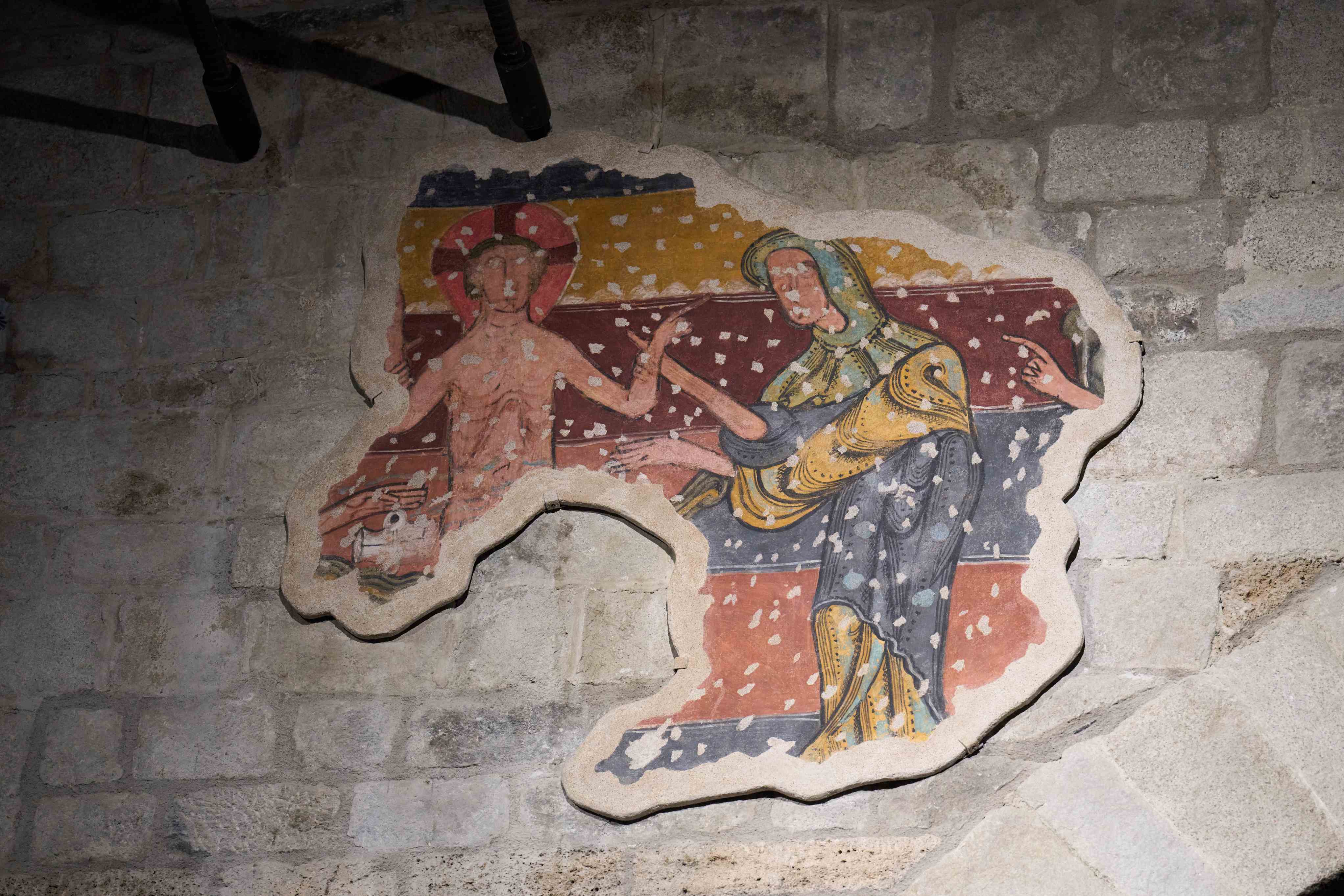 Restaurat un fragment de pintura mural romànica de Santa Maria de Taüll