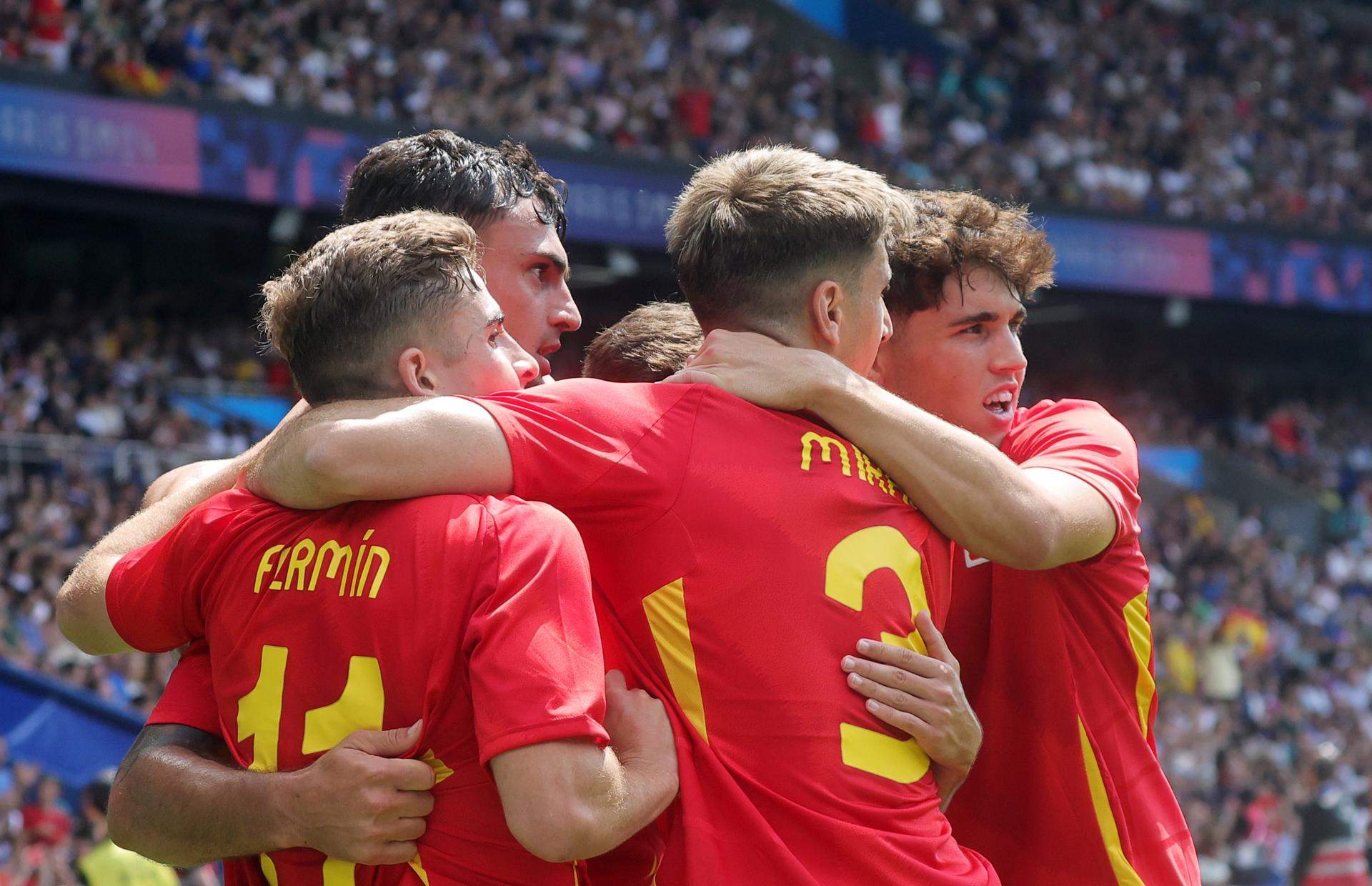 España sufre más de la cuenta contra Uzbekistán (1-2) para sumar el primer triunfo en los Juegos Olímpicos