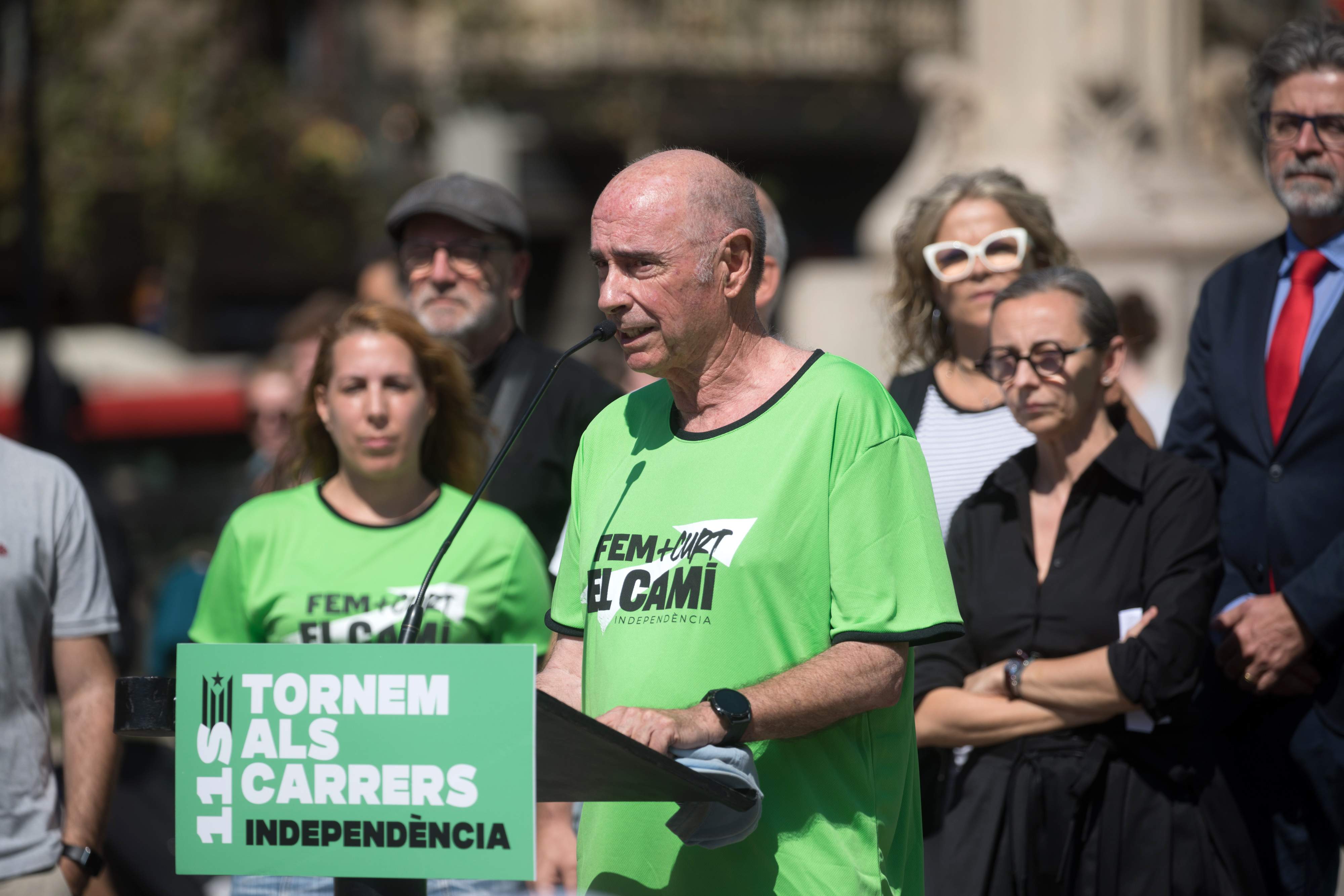 Lluís Llach estalla contra ERC por las críticas a Puigdemont: "Egocéntricos en su pequeñez"