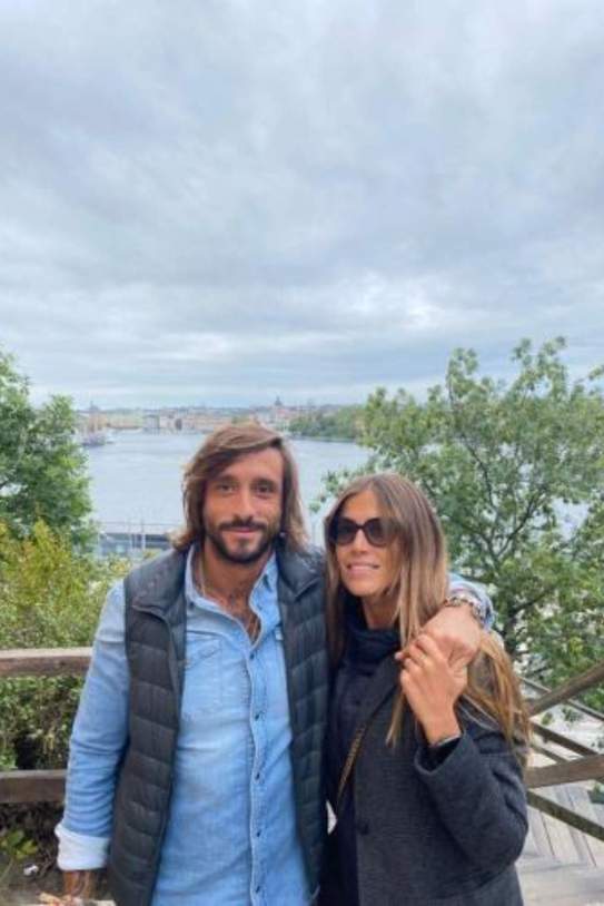 Antonio Revilla amb la seva ex Laura   Instagram