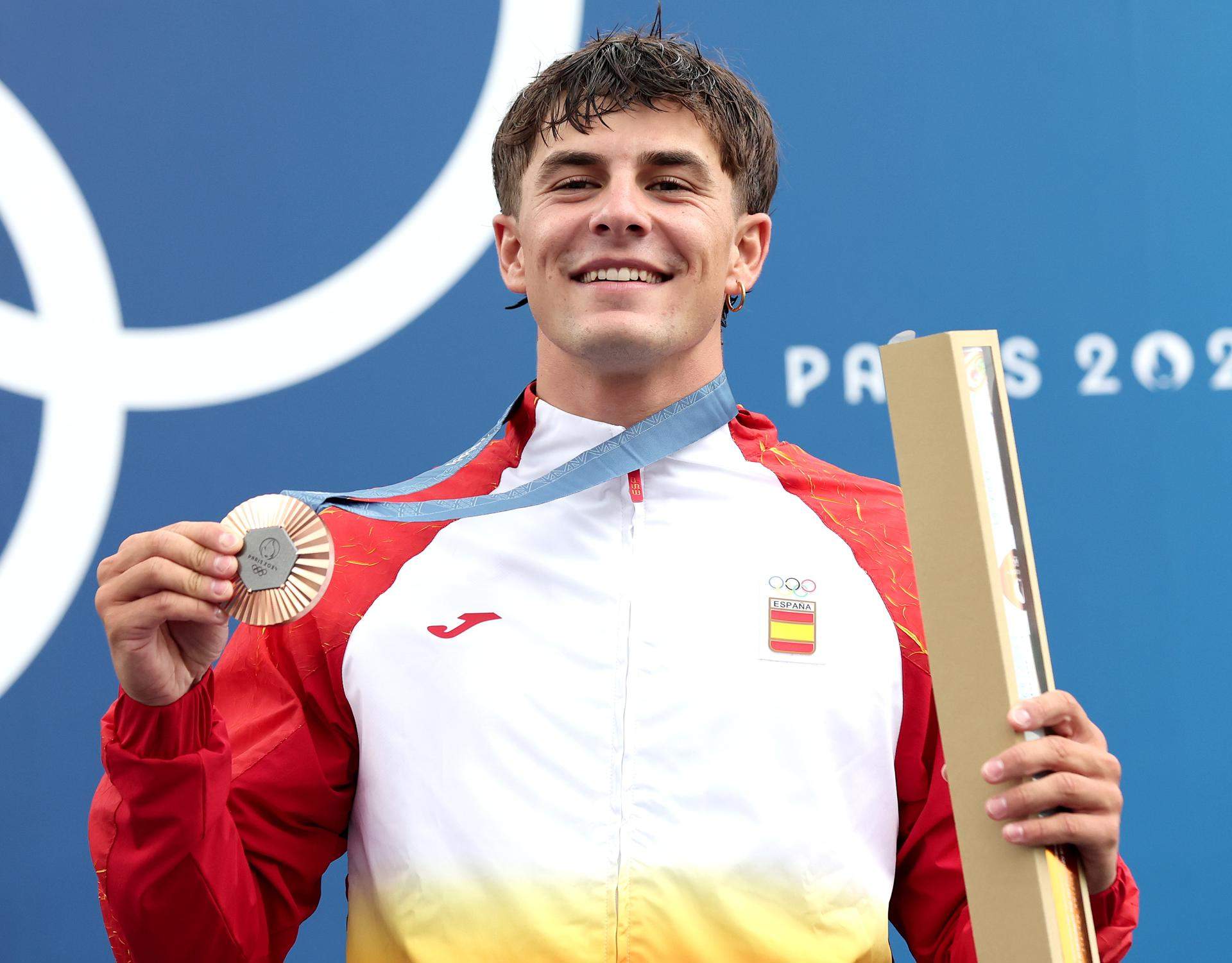 Pau Echaniz debuta en unos Juegos Olímpicos con un brillante bronce en K1 de piragüismo eslalon