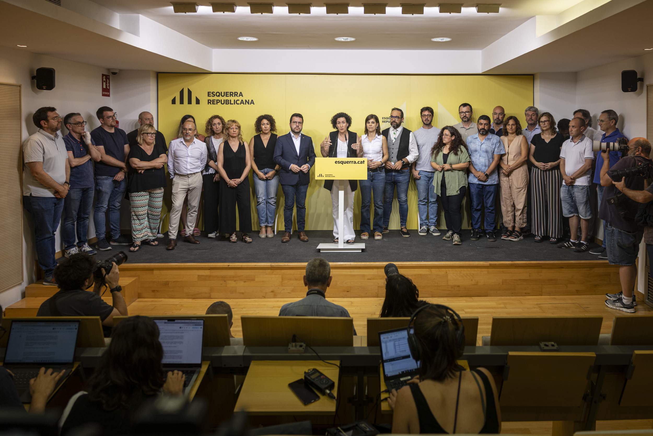 Els crítics d'ERC demanen llibertat de vot dels diputats republicans en la investidura d'Illa