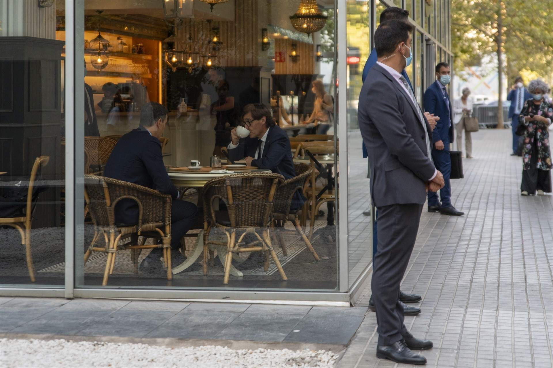 Cafè per a tothom, as a la màniga de Sánchez davant la revolta territorial pel finançament català